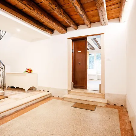 San Marco, Centrale, Moderno Adatto Per Coppia