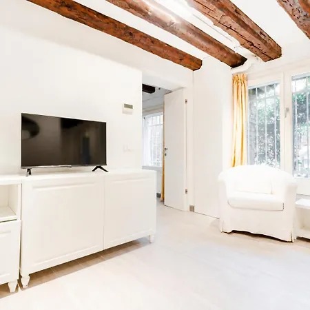 Apartment San Marco, Centrale, Moderno Adatto Per Coppia *